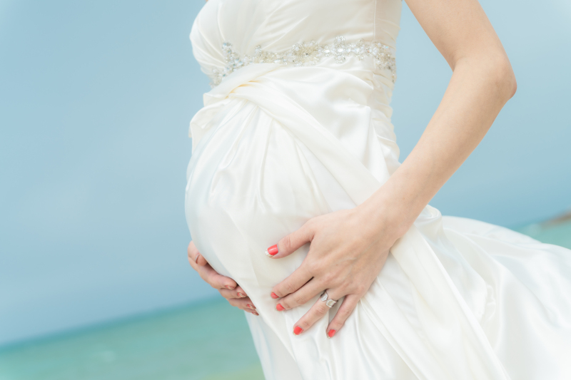 お腹の子とウェディングドレス