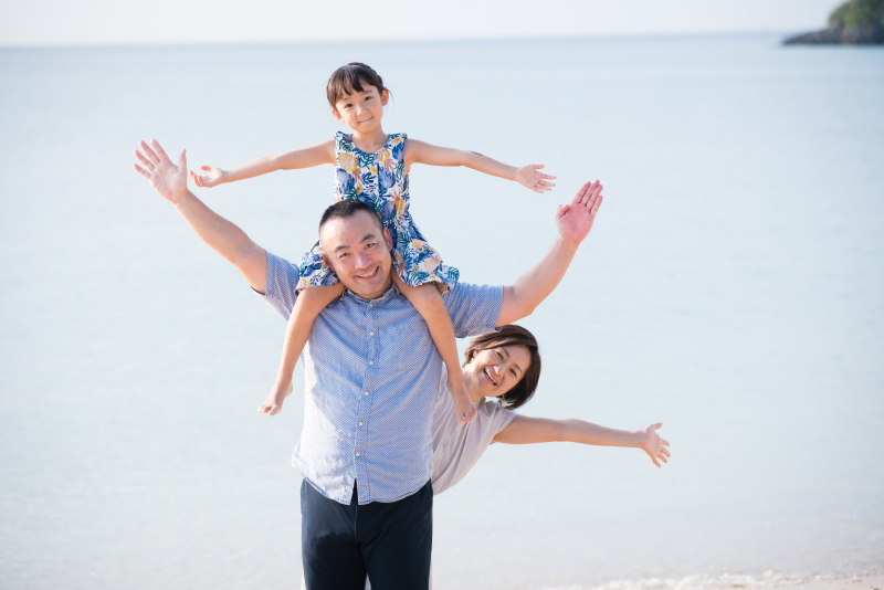 みんなで大きく手を広げて♪