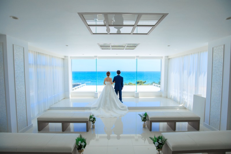 海を臨めるチャペル！