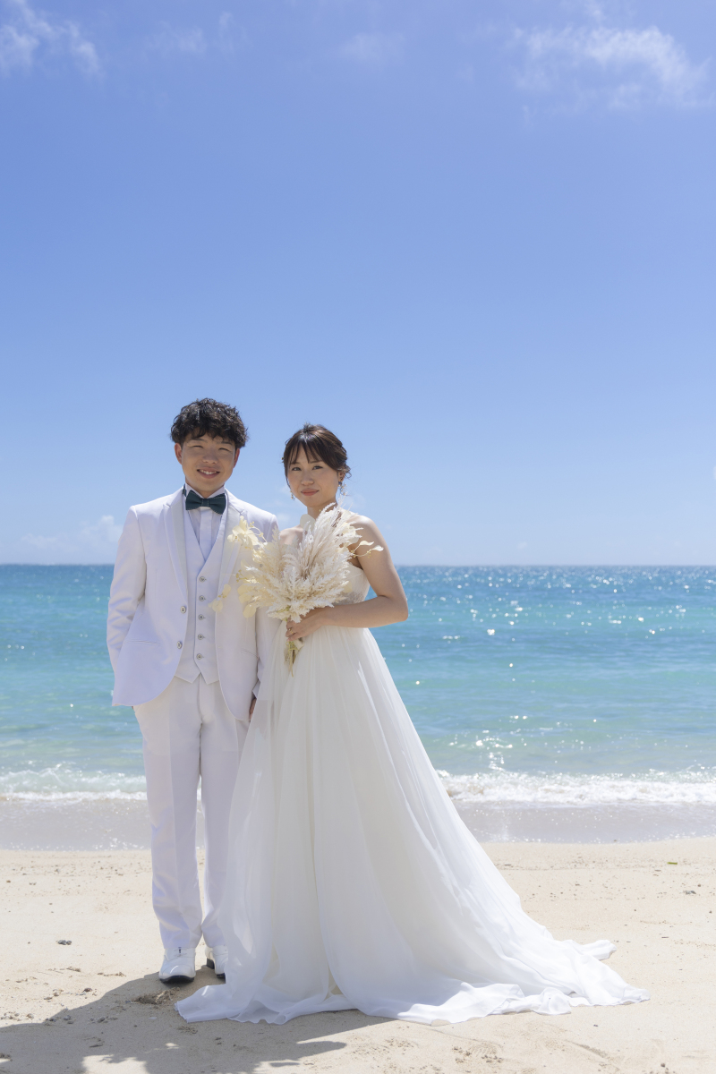 快晴の青空の下で