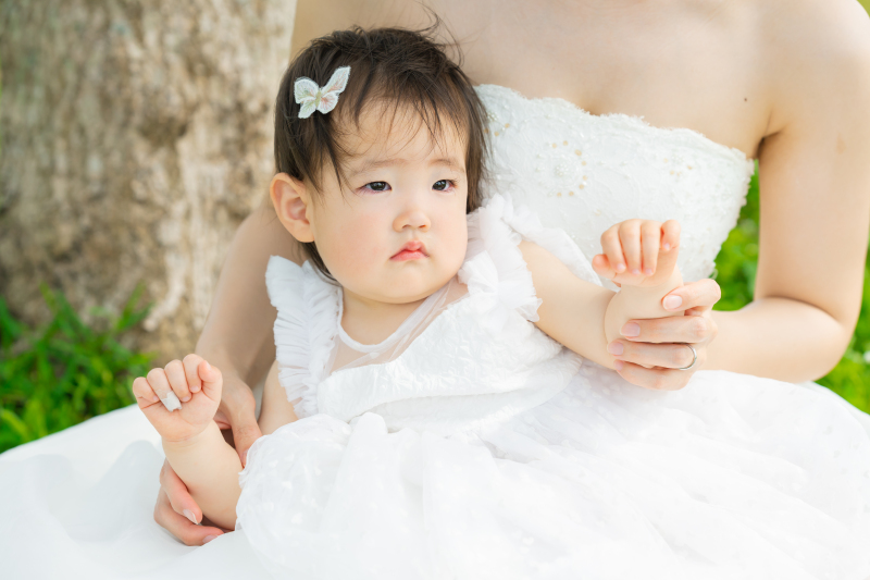 愛くるしい表情!お子様のソロショット