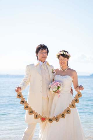 キラキラの海背景に☆