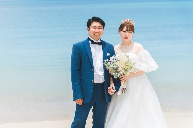 どこまでも続く青い海と空、ビーチ撮影スタート!