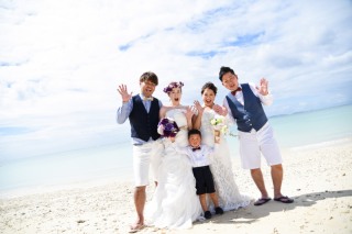 姉妹夫婦で沖縄旅行も兼ねての撮影♪