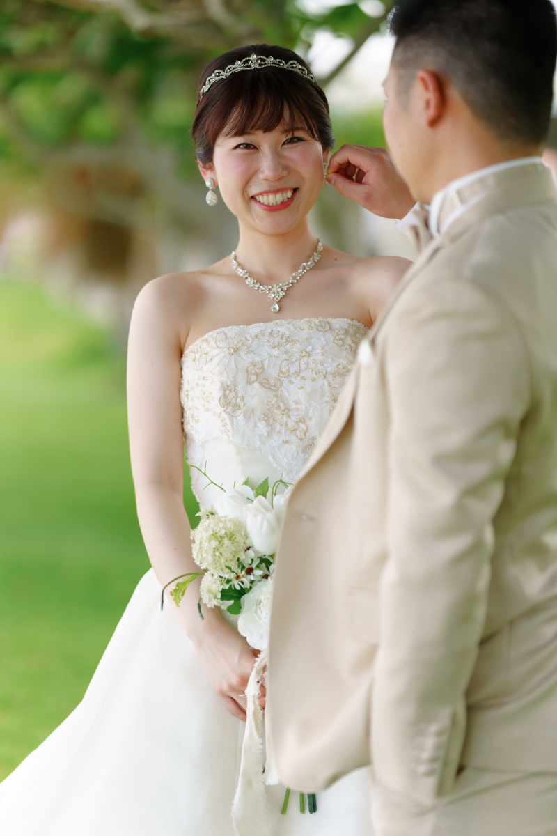 花嫁の幸せな表情を切り取った一枚