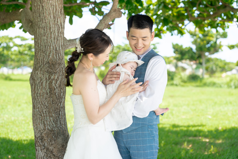 自然豊かな緑の中で。家族みんなでリラックス撮影