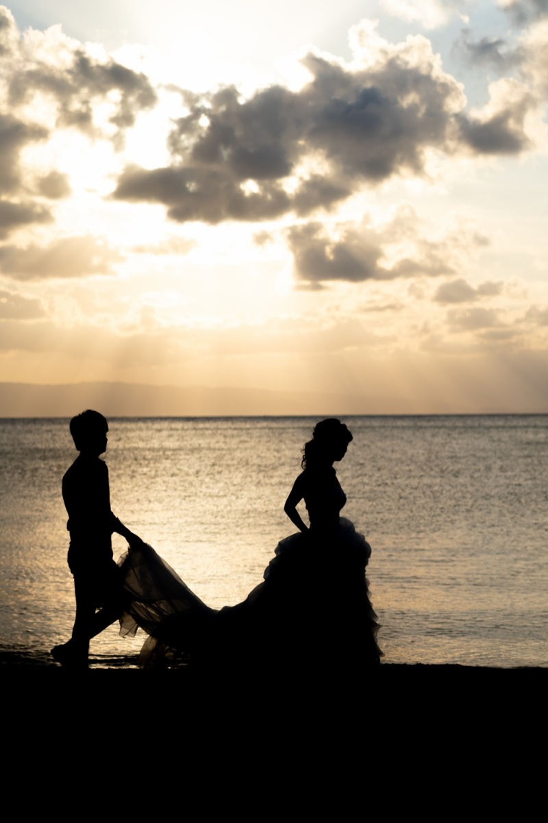 2人のシルエット