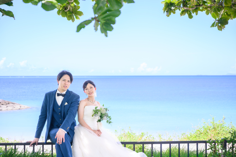 大自然に囲まれてのブーケセレモニーショットから華やかなスタジオ撮影まで、贅沢に♪