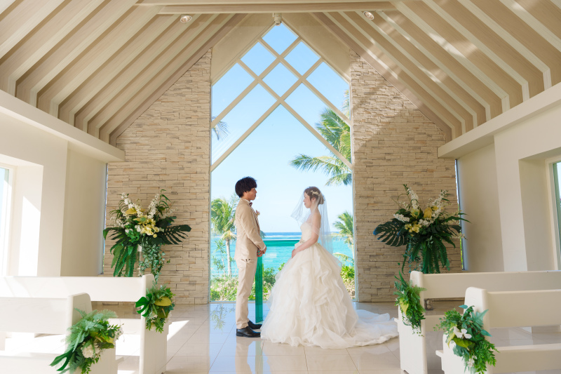 つづいてチャペルに差す光と誓いの時間♡