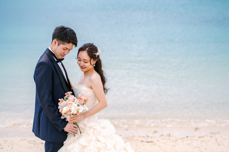 海辺で寄り添うふたりの時間・・・♡