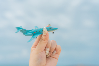 ビーチからも飛行機が見られます✈
