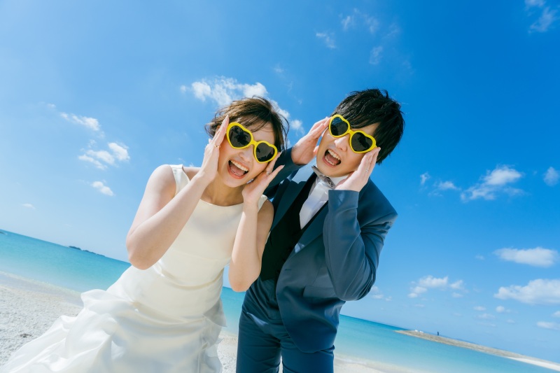 小物を使っておふたりらしい1枚を♪