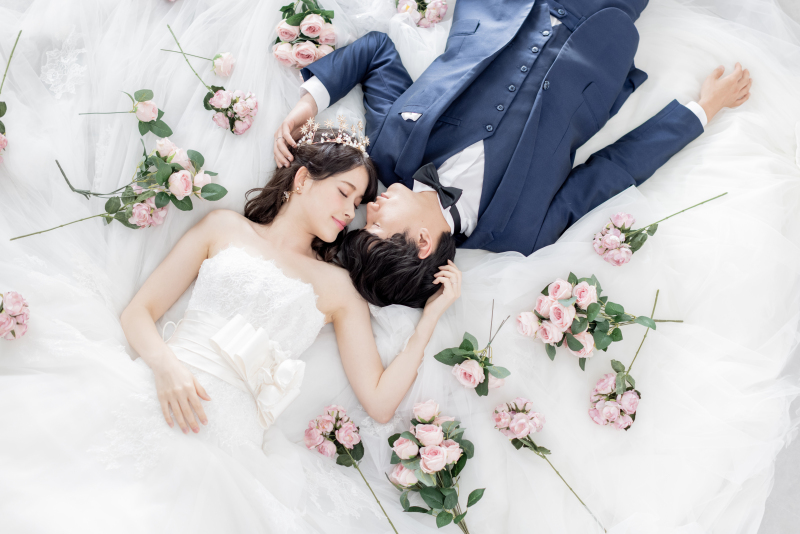 どんなシーンも可愛くスタイリングします♡お二人らしい雰囲気も大切に、お二人がいちばん可愛く素敵にお写真が残せるよう撮影アイテムを含めてご提案させていただきます♪お二人の世界観が伝わるお写真を…♡