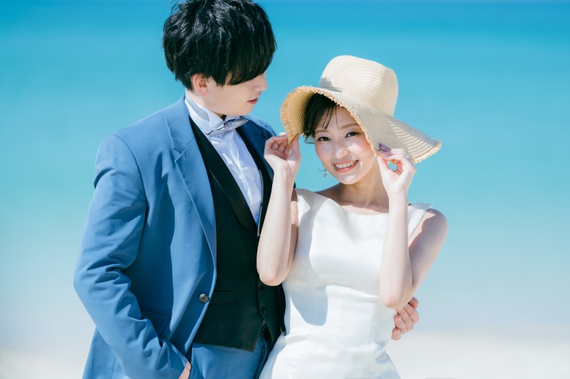 プレミアムプラン【ドレス3着の衣装アップグレード料金&ヘアチェンジ込み】 ビーチ&グリーン+スタジオ3シーン