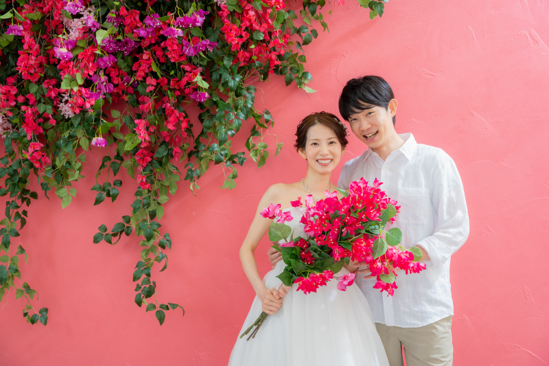 コスパNo1！ドレス2着ビーチ＋スタジオ撮影特典200データに増量中【10月末までの成約で7大特典プレゼント！】