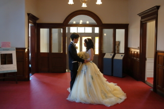 洋装ロケーションフォト