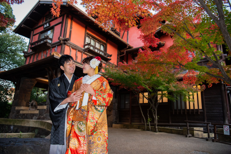 【揚輝荘 全データプラン】和と洋が美しく調和されたレトロモダンな空間