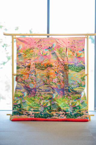 ピンク鳳凰春の山々