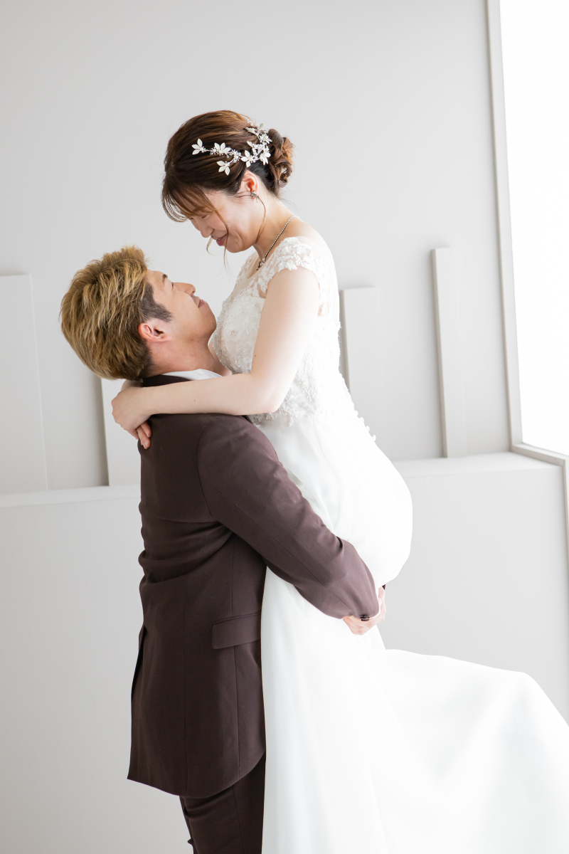 抱き上げショット