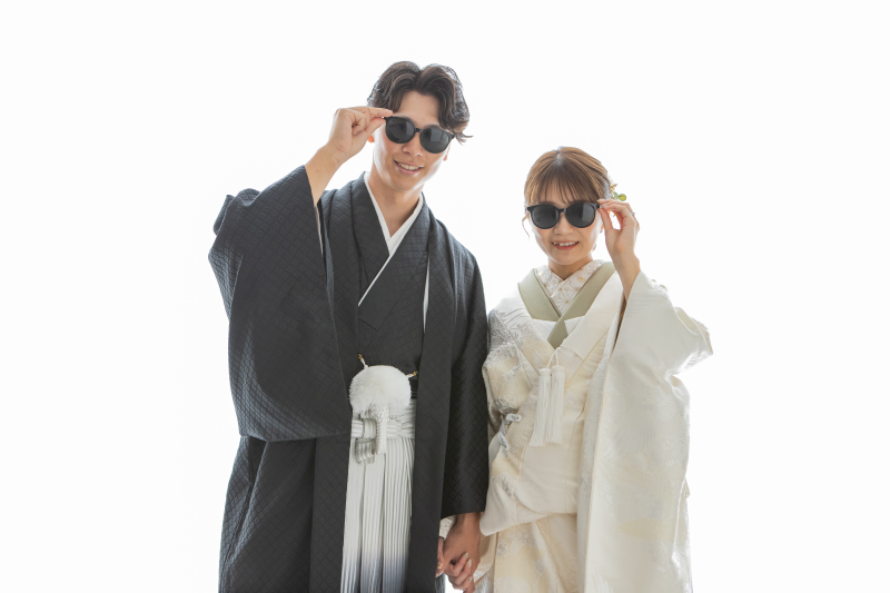和装×サングラスでスタイリッシュに