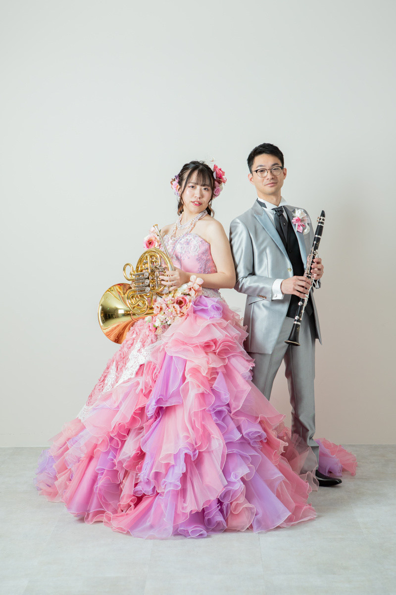 カラードレスで再びイメージチェンジ