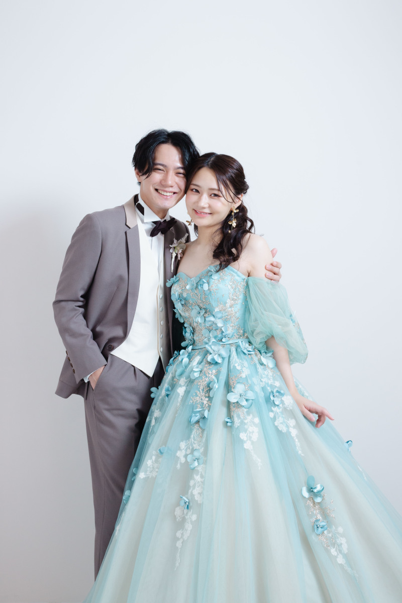 MaiBRIDE 岡崎光ヶ丘_衣装の試着ができる