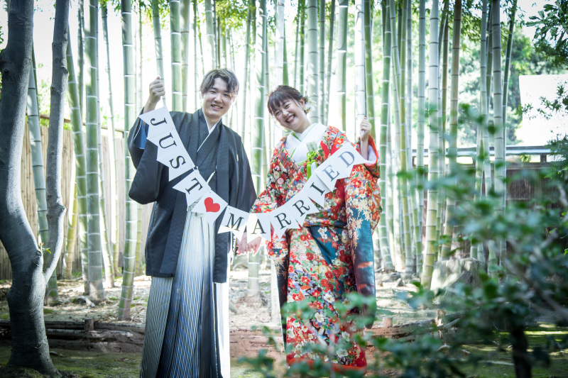 竹林の前でもう1ポーズ