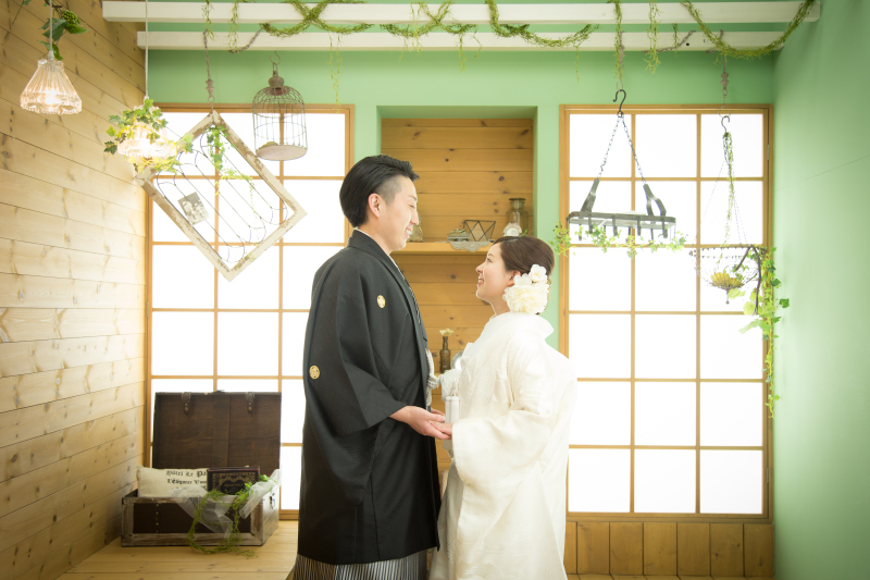 少し照れくさそうに微笑む二人♡