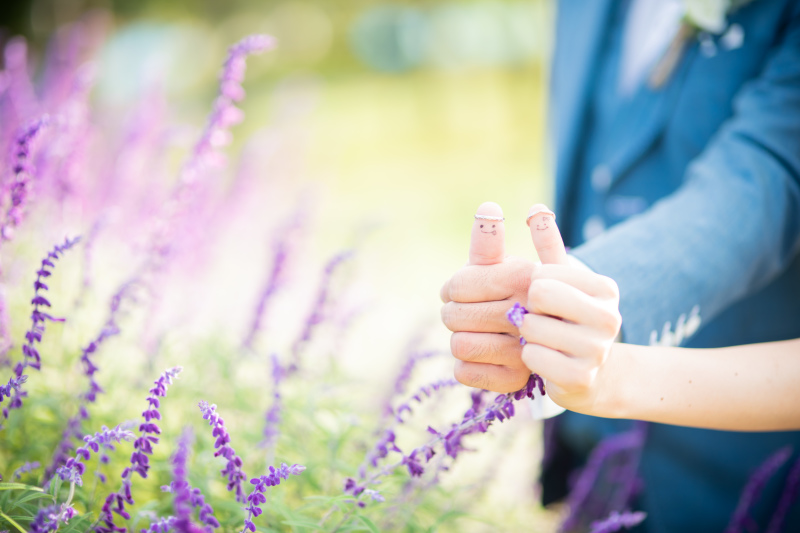 指輪を使ったおしゃれカット