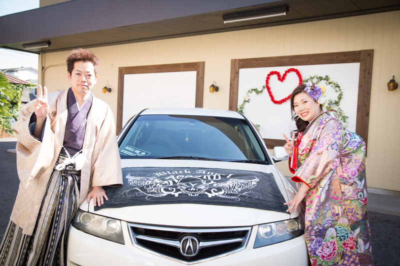 思い出の品！愛車と一緒に撮影しましょう♡