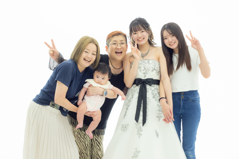 ご両親はもちろん!ご姉妹やご兄弟も一緒に撮影OK!