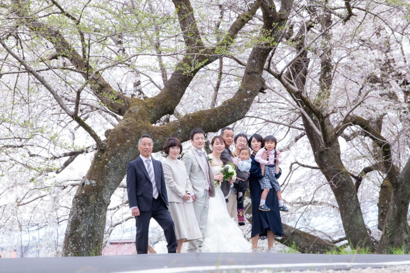 MaiBRIDE 一宮_家族・友人を撮影に呼べる