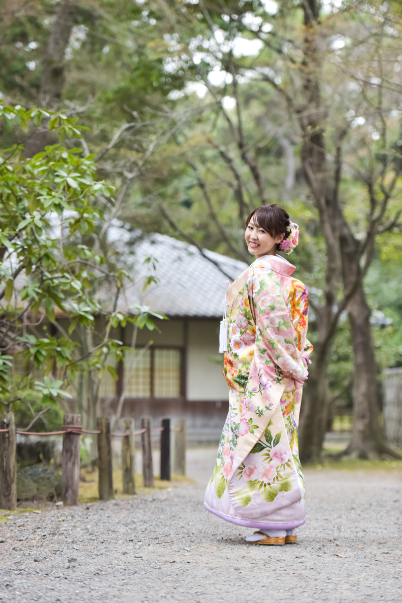 MaiBRIDE 一宮_色打掛・着物が豊富