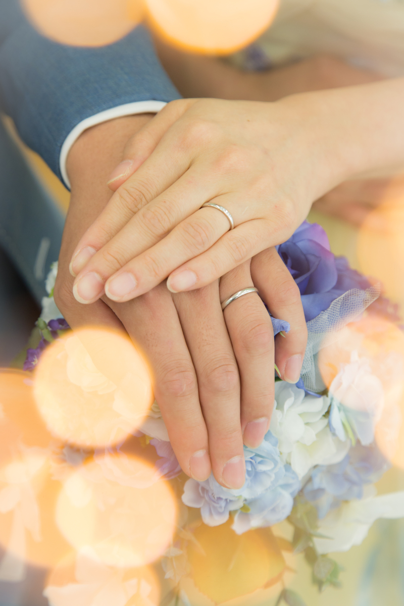 【デザインアルバム1冊+全カットデータ付】新婦メイク&ヘアセット付★一番人気洋装スタジオ撮影プラン