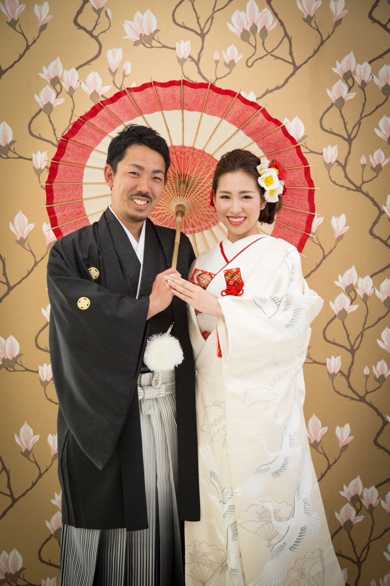 【デザインアルバム1冊+全カットデータ付】着付&メイク&ヘアセット付★お得な和装スタジオ撮影プラン