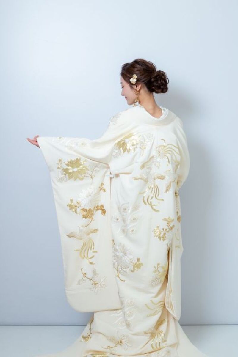 白無垢　菊花鳳凰