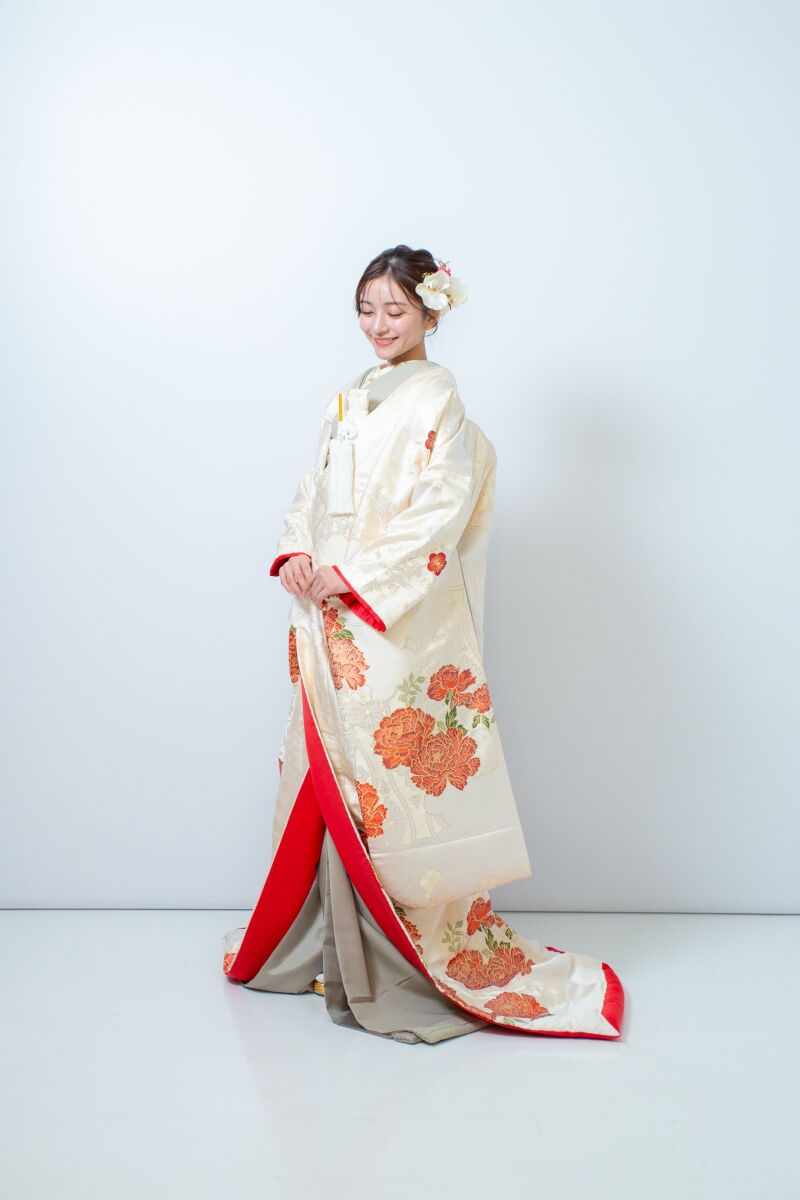 白地紋尽し牡丹紋