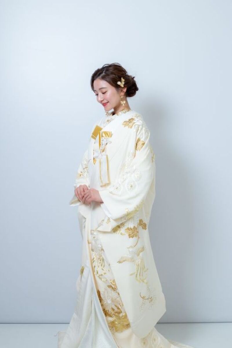 白無垢　菊花鳳凰