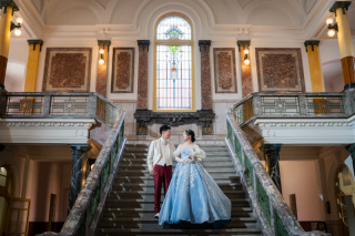 洋装ロケ　市政資料館