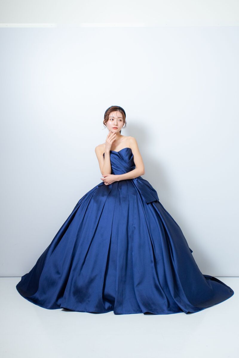 MaiBRIDE　春日井_カラードレスが豊富