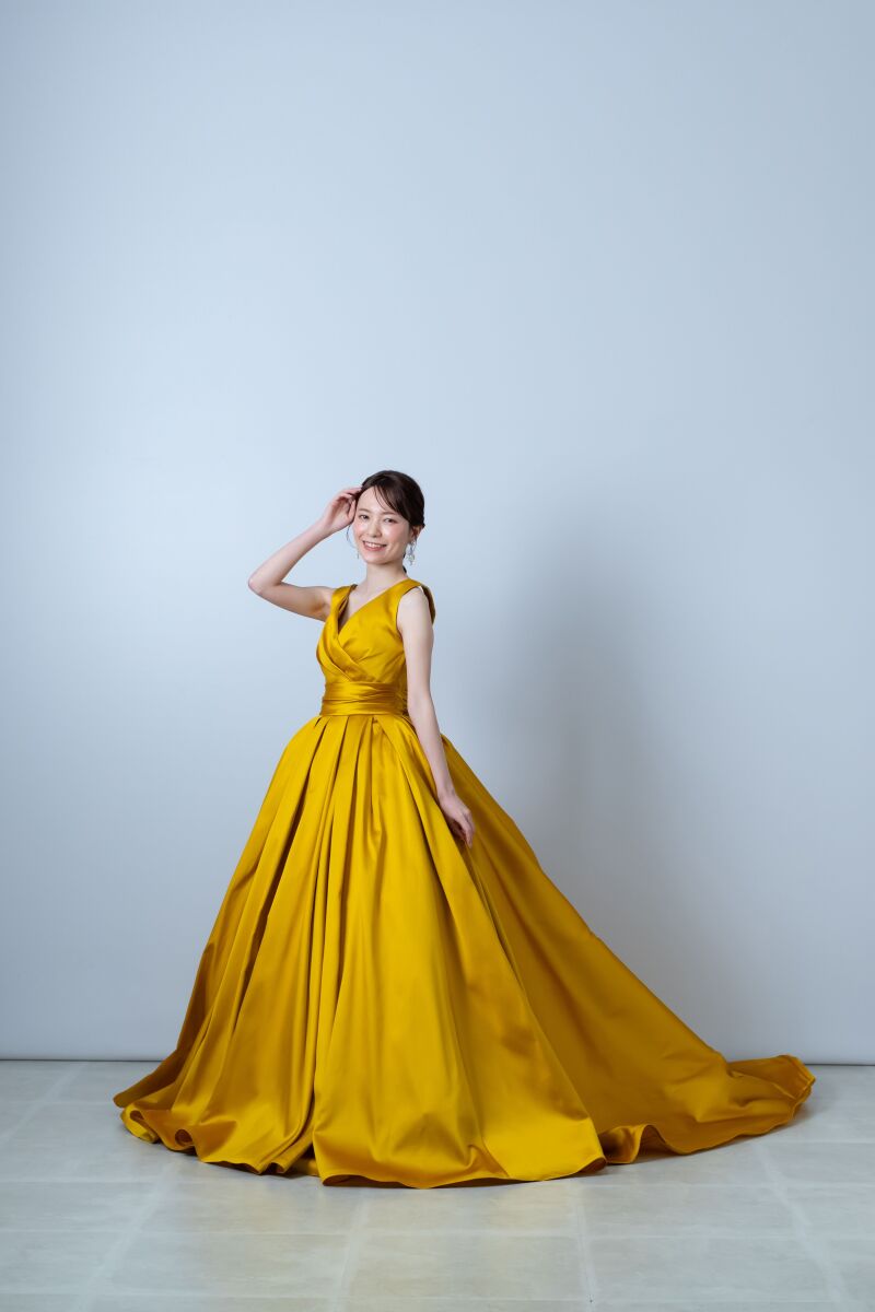 MaiBRIDE　春日井_カラードレスが豊富