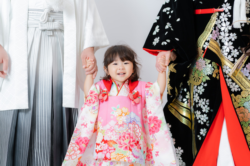 MaiBRIDE　春日井_子供用の衣装がある