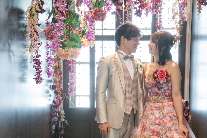 スタジオ入り口で…