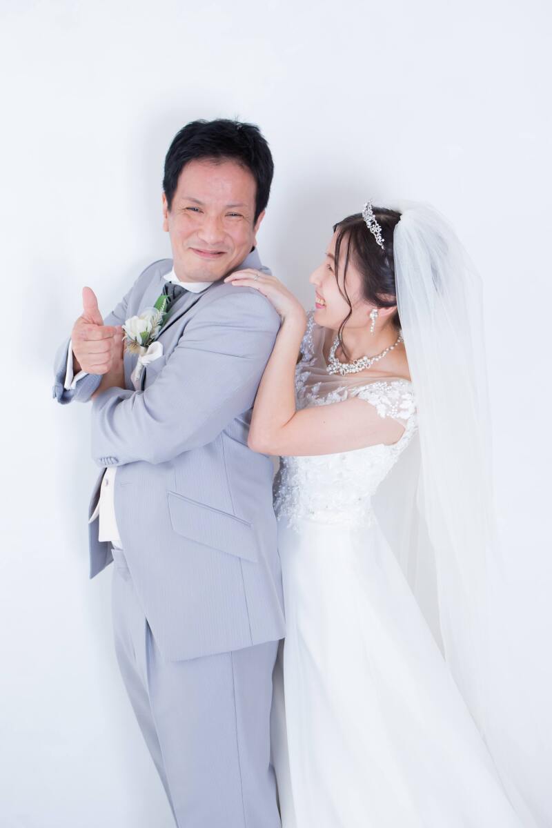 みつめると・・・