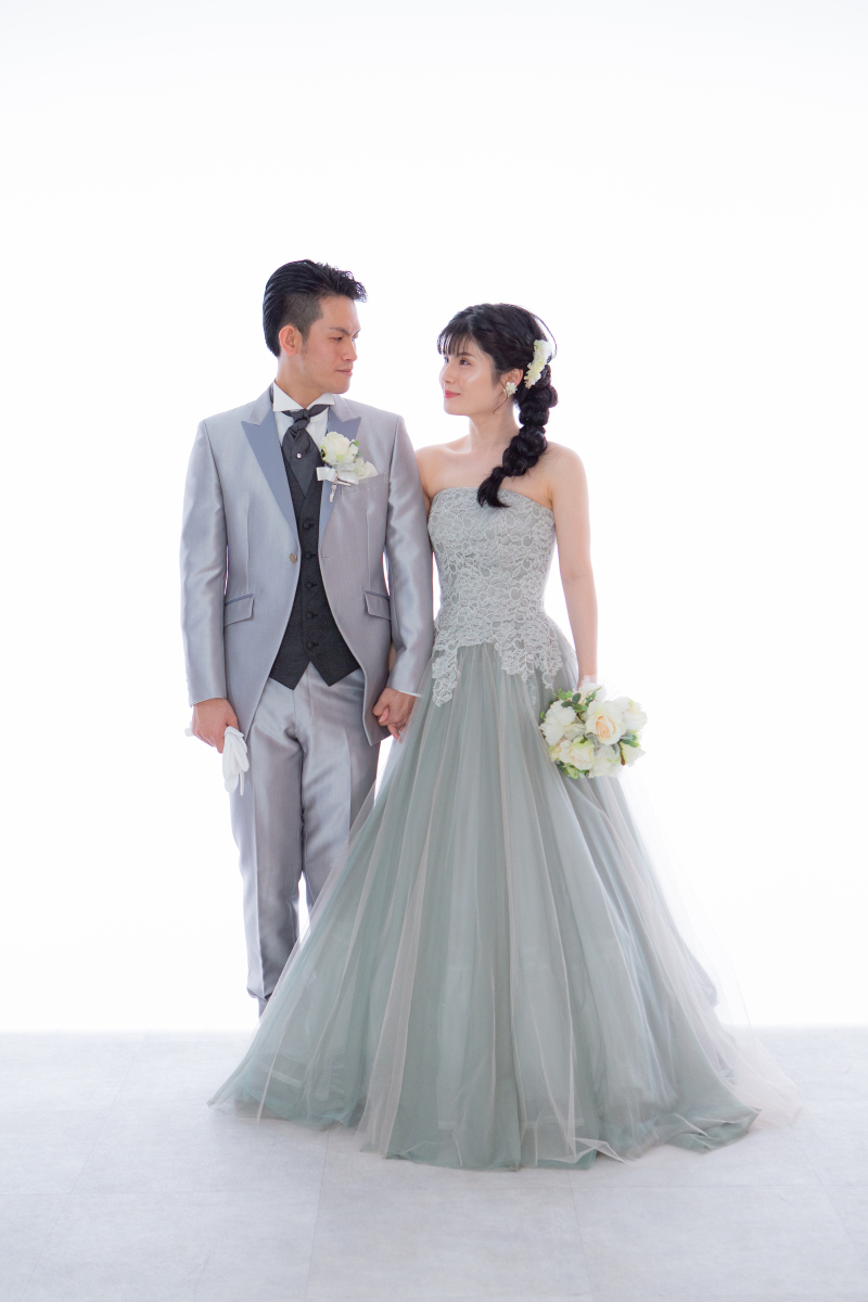 カラードレスに♪