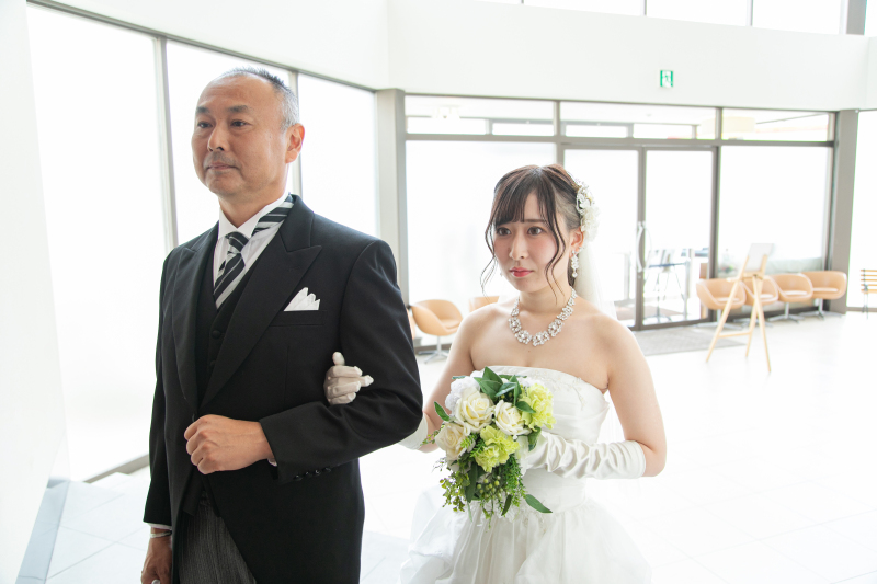 入場はお父様と♪