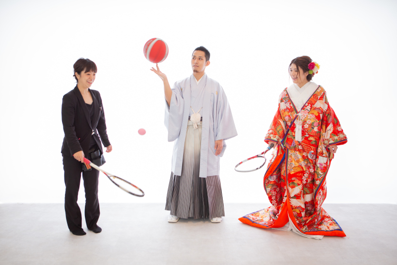 スタッフとの記念撮影です★