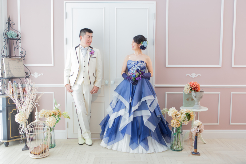 カラードレスの全身ショット♡