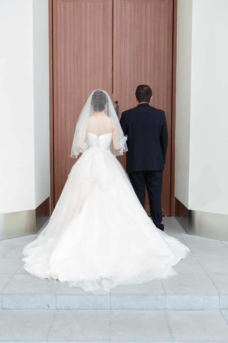 バージンロードをお父様と一緒に♡