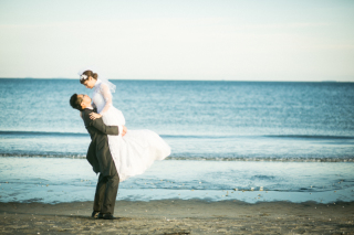 洋装で人気のビーチ撮影！